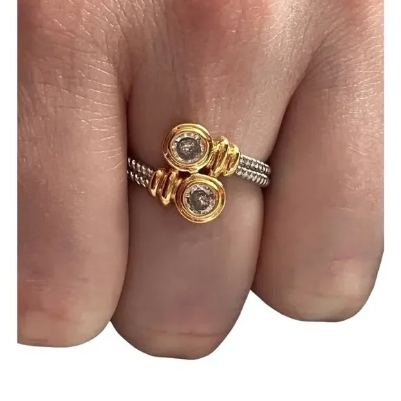 Two Tone Ring Silver Gold Tone Twisted Cable Band 2 Round Zircon Bypass Size 7 - Picture 2 of 8